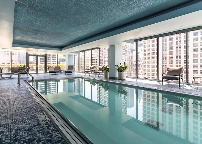 Апартаменты Blueground River North Pool Wd Nr Mile Chi-1202 *