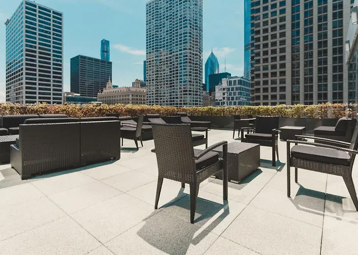 Апартаменты Blueground River North Pool Wd Nr Mile Chi-1202