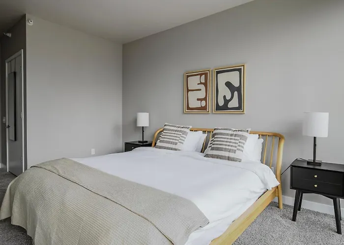 Blueground River North Pool Wd Nr Mile Chi-1202 Апартаменты *
