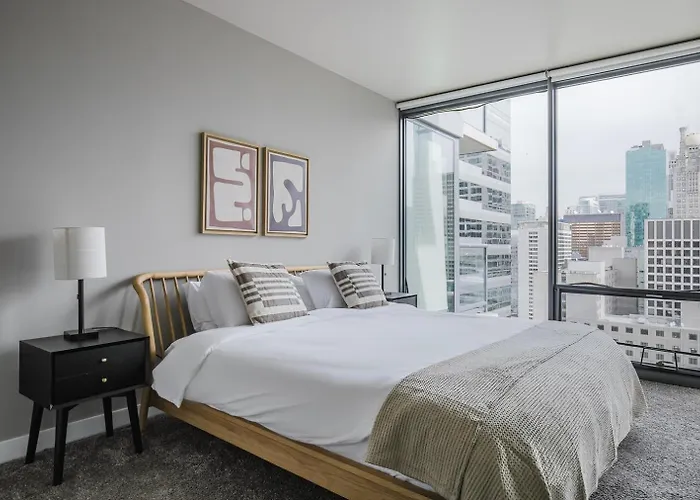 Апартаменты Blueground River North Pool Wd Nr Mile Chi-1202 Чикаго