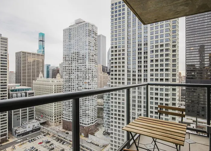 Blueground River North Pool Wd Nr Mile Chi-1202 Апартаменты *